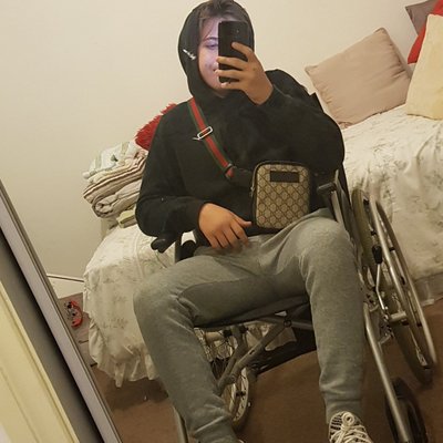 Profile Picture of Daniel Srbinoski (@100100Puffer) on Twitter