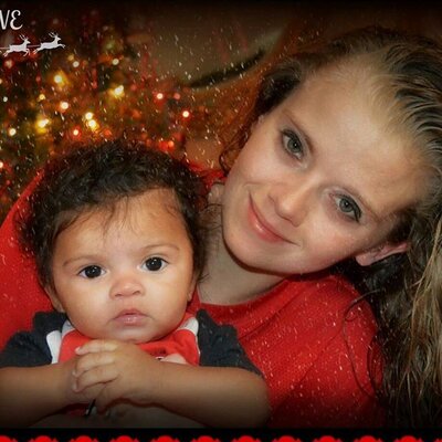 Profile Picture of Carolyn Parrott (@mason82313) on Twitter