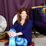 Profile Picture of Dana de Graaf (@divinecrystallinesouls) on Instagram