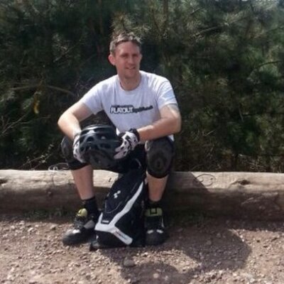 Profile Picture of Richard Fox (@richardcomley) on Twitter