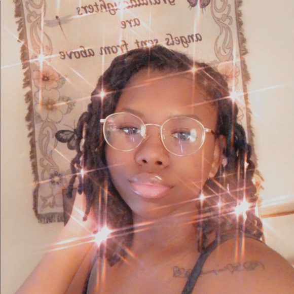 Profile Picture of Ajae Jackson (@ajae2000) on Poshmark