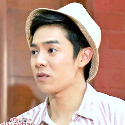 Profile Picture of Alexander's Realm ★彡 (@AlexanderKISSME) on Twitter