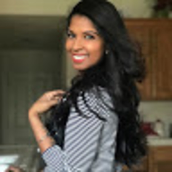Profile Picture of Shanta Rambharose (@s_rambharose) on Poshmark