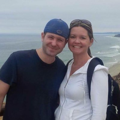 Profile Picture of Fred Segal (@Frizz527) on Twitter