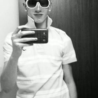 Profile Picture of Zach Travis (@zach.travis.37) on Facebook