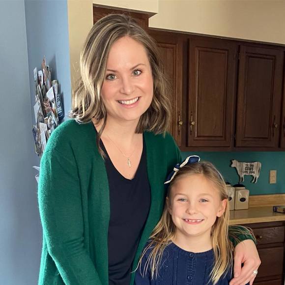 Profile Picture of Rebekah Brommer (@rerosb01) on Poshmark