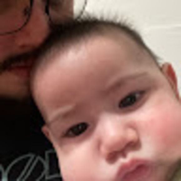 Profile Picture of David Moros (@david_moros) on Poshmark