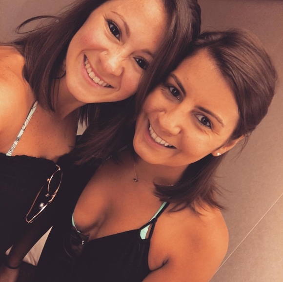 Profile Picture of Jessica Tetreault (@jtetreault) on Poshmark
