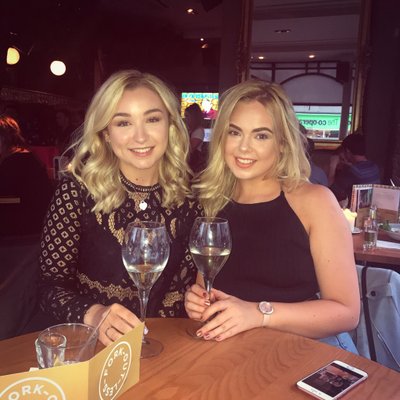 Profile Picture of Claire Fowler (@clairefowler_) on Twitter