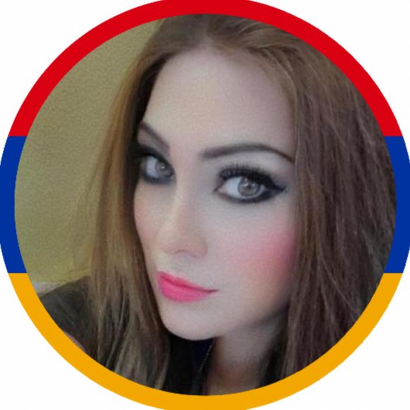 Profile Picture of Tamar Kalajian (@tamarserj) on Poshmark