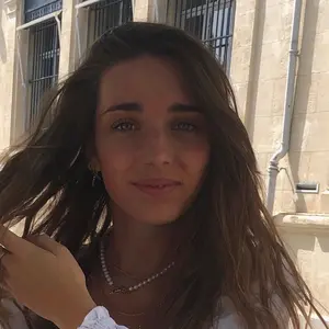 Profile Picture of   Charlotte Lee... (@charlotte_blonlee) on Tiktok