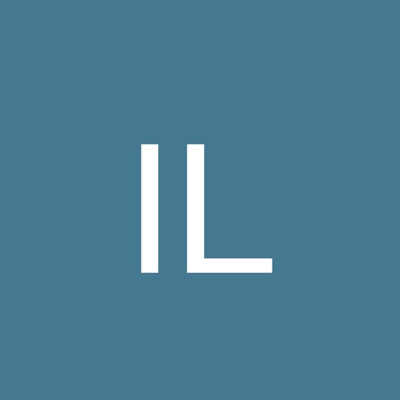 Profile Picture of Ian Low (@ianlow312) on Poshmark