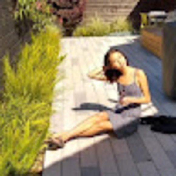 Profile Picture of Jordan Lim (@jordanannabelle) on Poshmark