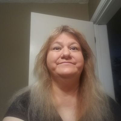 Profile Picture of Sherry Miller Riggs (@SherryMillerRi1) on Twitter