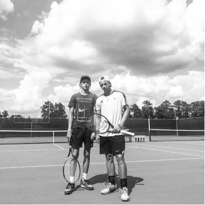 Profile Picture of Luke Lovett (@27_LUKE_27) on Twitter