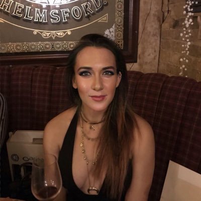 Profile Picture of 🐲 Leah Jennings 🐍 (@MrsLeahJennings) on Twitter