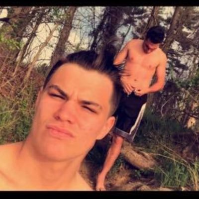 Profile Picture of Chris (@CamelCrushChris) on Twitter