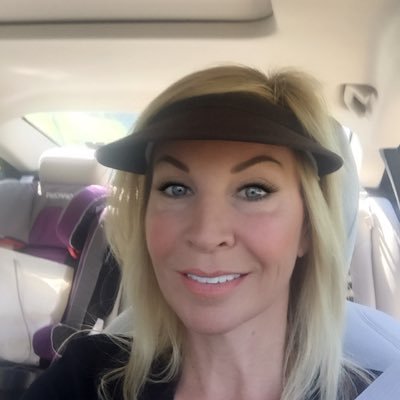 Profile Picture of Lori Boudreaux (@BoudreauxLori) on Twitter