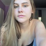 Profile Picture of Alice (@aliceferreiradr) on Instagram