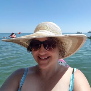 Profile Picture of Gail Curl (@gail.curl) on Instagram