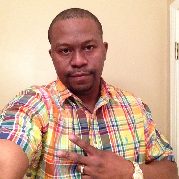 Profile Picture of Joseph Pratcher (@josephpratcher) on Poshmark