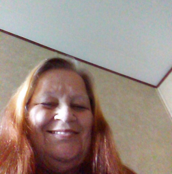 Profile Picture of Lynette Arnold (@nettsiegirl) on Poshmark