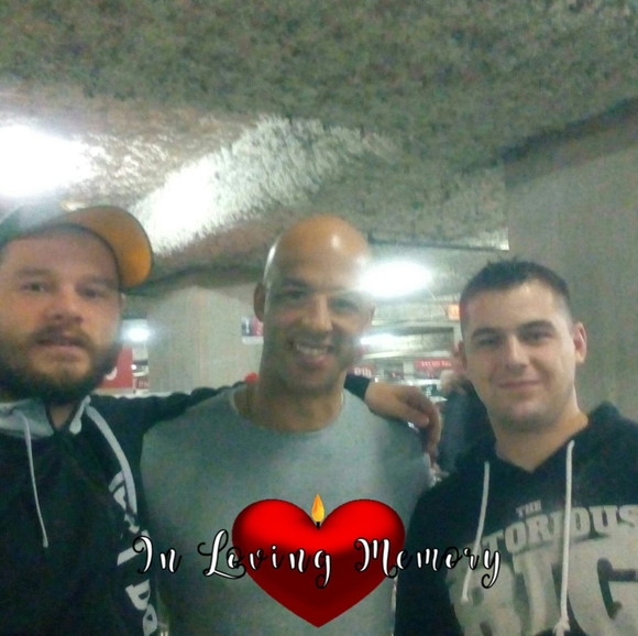 Profile Picture of Michael Flett (@michaelflett) on Poshmark