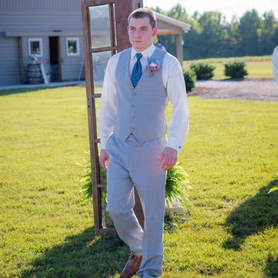 Profile Picture of Travis Soles (@soles_travis) on Twitter