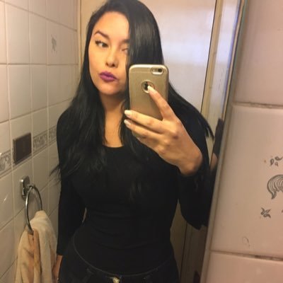 Profile Picture of Mel.lu (@Mellu57241929) on Twitter