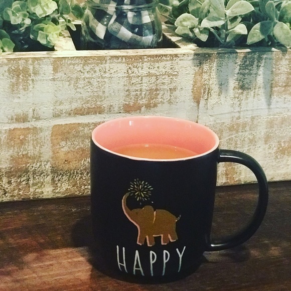 Profile Picture of Alison Watson (@swattampa) on Poshmark