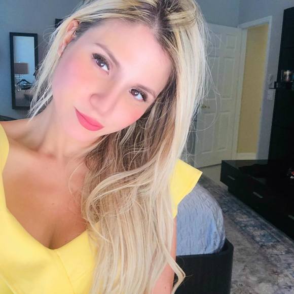 Profile Picture of Sylvia Machado (@smachad2) on Poshmark