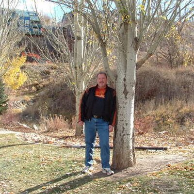 Profile Picture of Jeff Swinney (@chowbudi) on Twitter