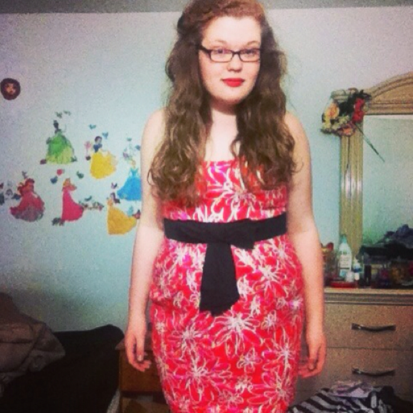 Profile Picture of Liz Balwinski (@ebalwinski) on Poshmark