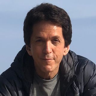 Profile Picture of Mitch Albom (@mitchalbom) on Instagram