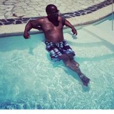 Profile Picture of Luther YamDross (@JamesFontana) on Twitter