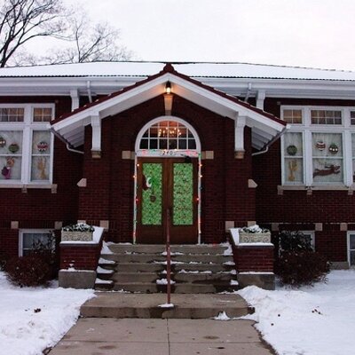 Profile Picture of Roann Public Library (@RoannPL) on Twitter