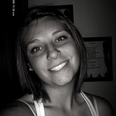 Profile Picture of Lori Rousseau (@lori_rousseau) on Twitter