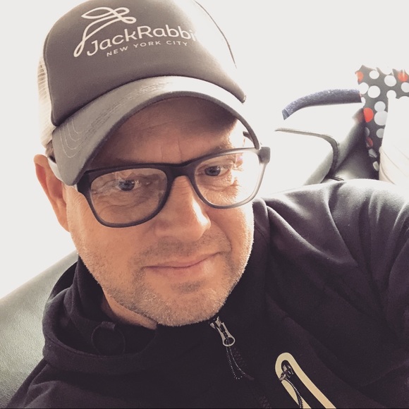 Profile Picture of Matthew Schumacher (@farley1972) on Poshmark