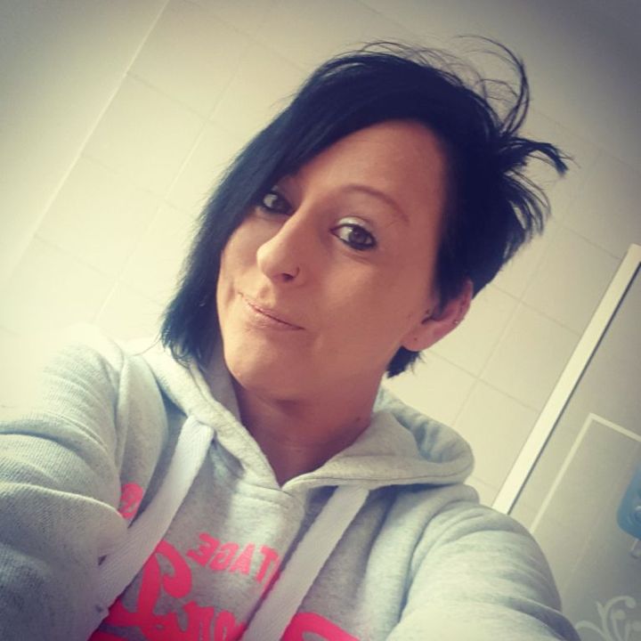Profile Picture of Louise Reynolds (@louisereynolds8) on Tiktok