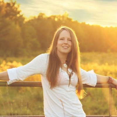 Profile Picture of Aubrey (@Canadian_Writer) on Twitter