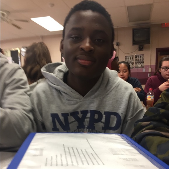 Profile Picture of Peter Dan (@juicyy11) on Poshmark