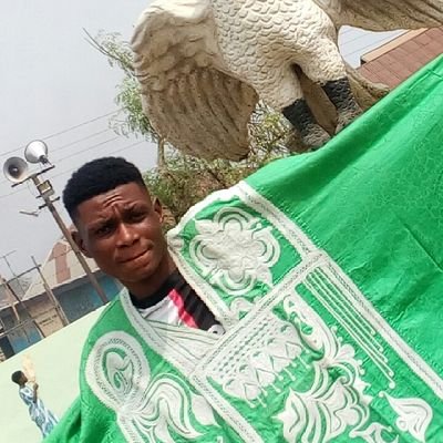 Profile Picture of David Bally (@DavidBally17) on Twitter