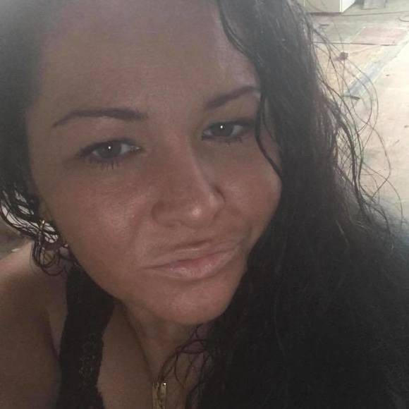 Profile Picture of Heather Noreen (@gunzar750) on Poshmark