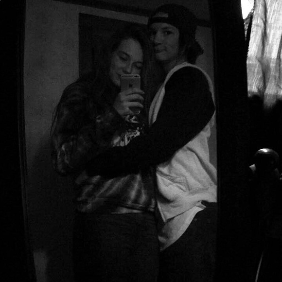 Profile Picture of Chiara Tibbens (@blurry776) on Poshmark