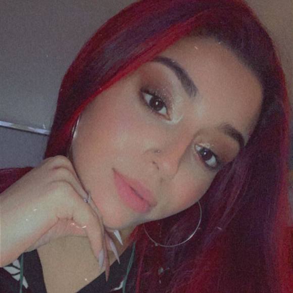 Profile Picture of Xiomalisse Diaz (@malissee) on Poshmark