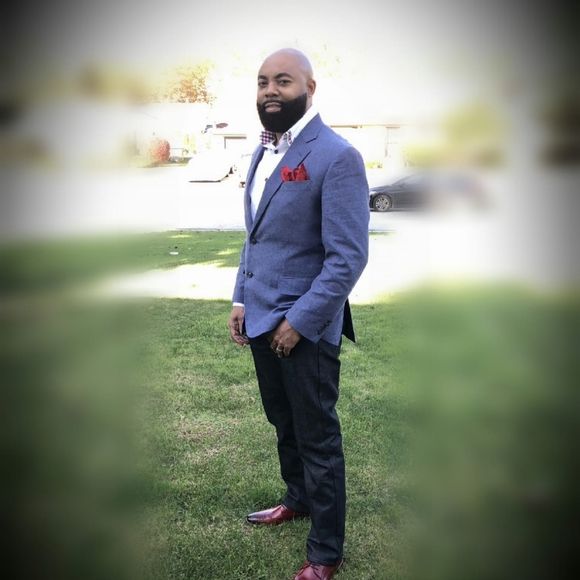 Profile Picture of Eric Cunningham (@eric11pistons) on Poshmark