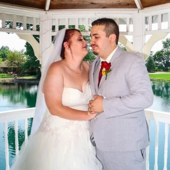 Profile Picture of Cheralyn Swain (@cherswain) on Poshmark