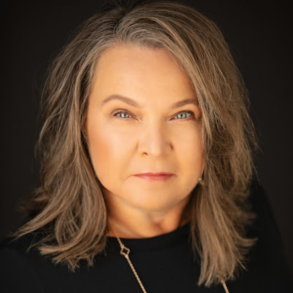 Profile Picture of Ann Creager (@anncreager) on Poshmark