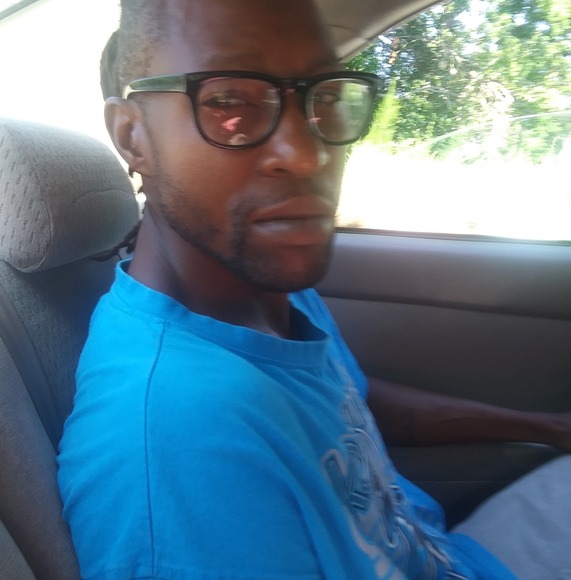 Profile Picture of Thaddues Williams (@thadduesw88) on Poshmark