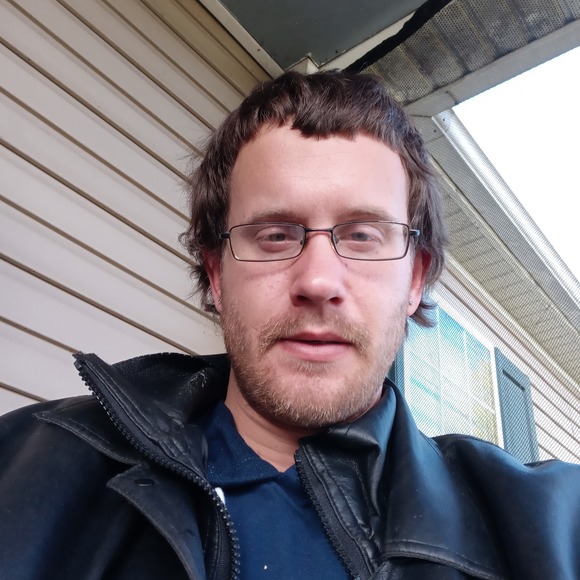 Profile Picture of David Painter (@davidpainter756) on Poshmark